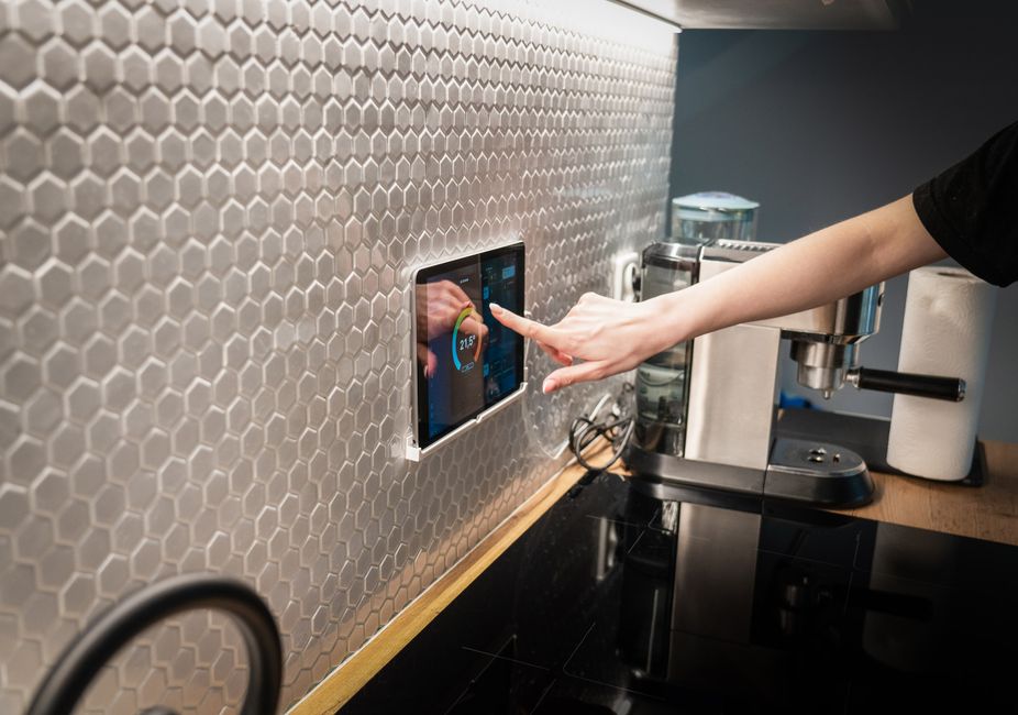 Home automation tablet control